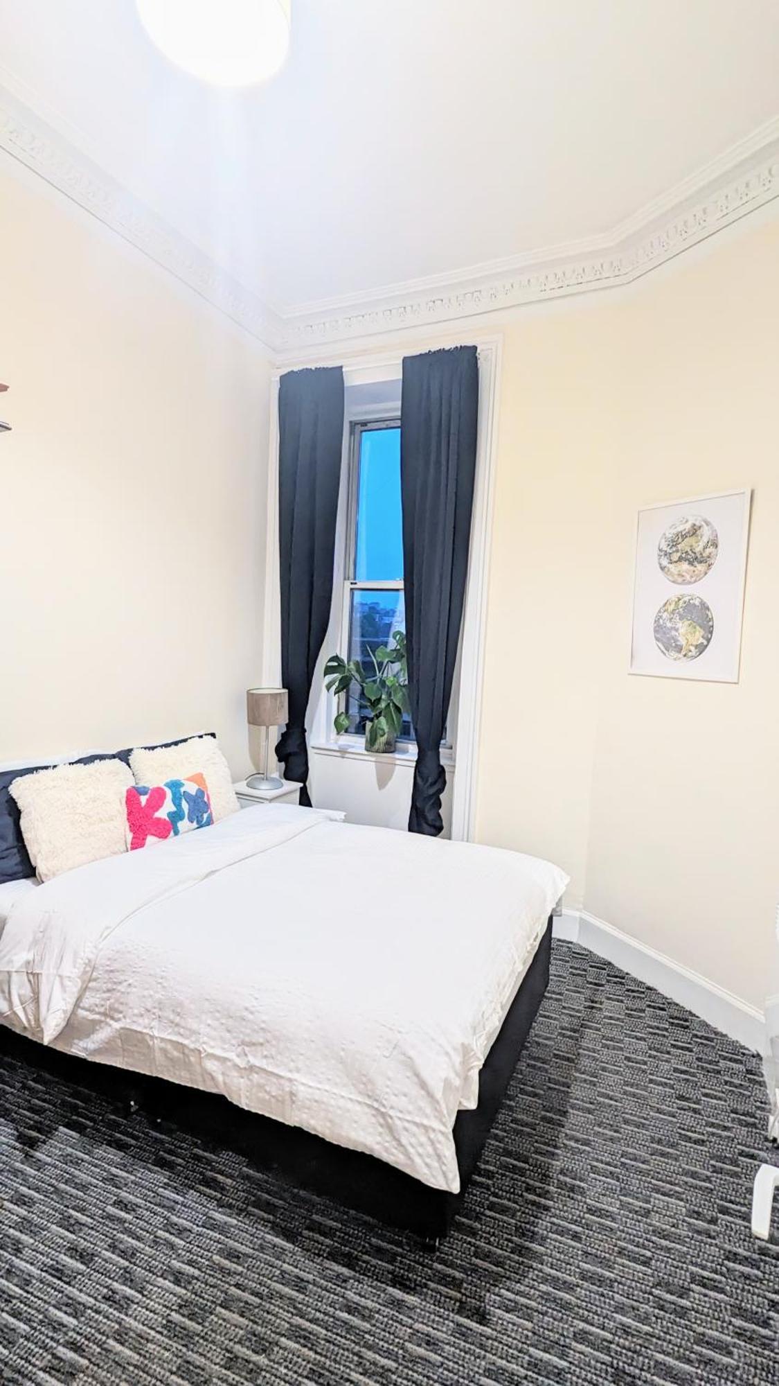 Edinburgh City Center Haymarket Double Room Ngoại thất bức ảnh